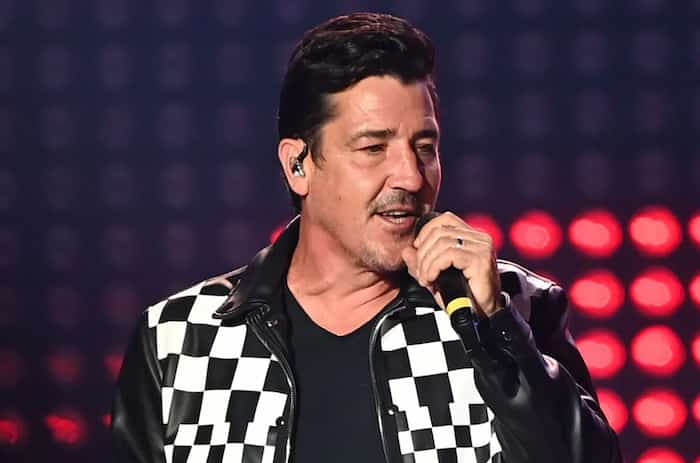 Jonathan Knight